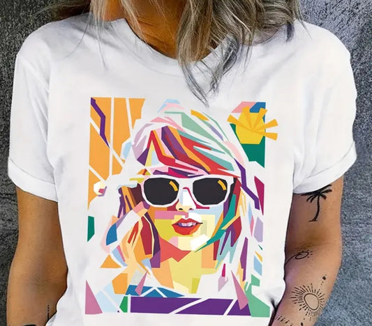 Women's Taylor Swift Graphic Short Sleeve Tee